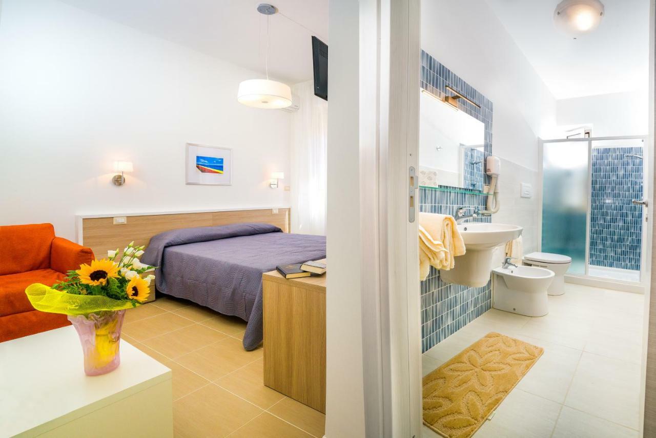 לטויאני Hotel Caudullo מראה חיצוני תמונה